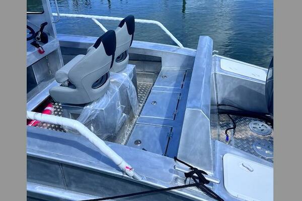 30ft Custom Yacht For Sale