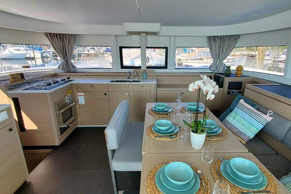 Lagoon43CatamaranOnOrder 43ft Lagoon Yacht For Sale