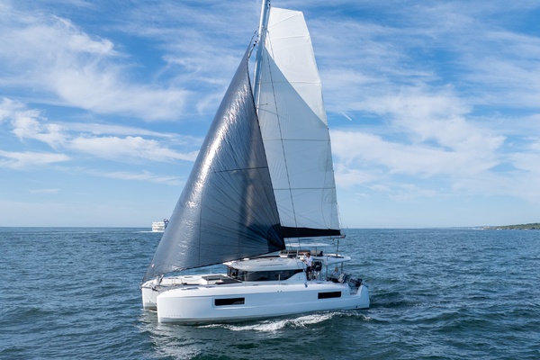 Lagoon43CatamaranOnOrder 43ft Lagoon Yacht For Sale