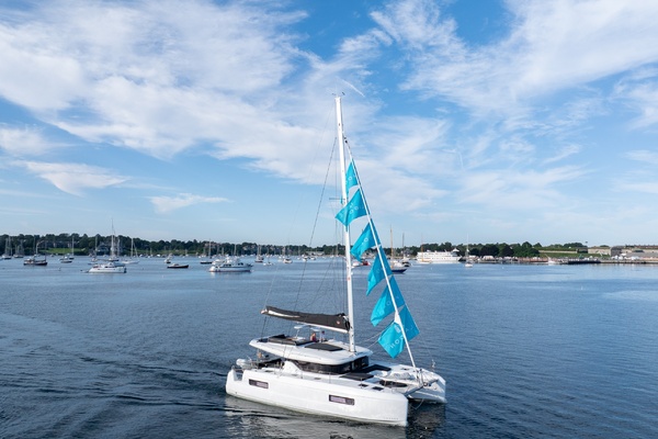 Lagoon43CatamaranOnOrder 43ft Lagoon Yacht For Sale