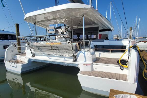 Lagoon43CatamaranOnOrder 43ft Lagoon Yacht For Sale