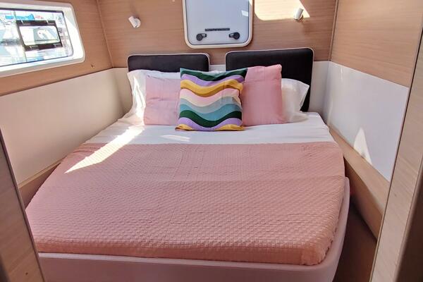 Lagoon43CatamaranOnOrder 43ft Lagoon Yacht For Sale