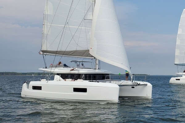 Lagoon43CatamaranOnOrder 43ft Lagoon Yacht For Sale
