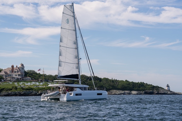 Lagoon43CatamaranOnOrder 43ft Lagoon Yacht For Sale