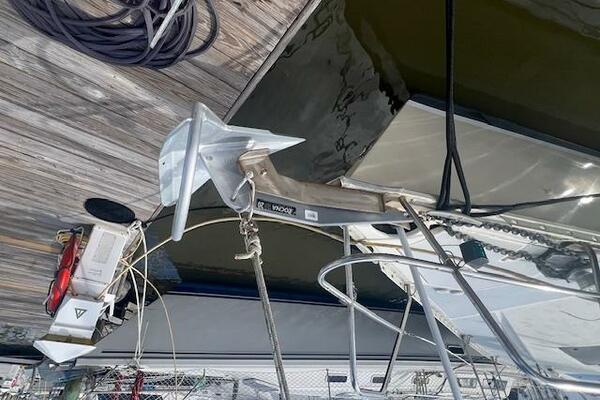 37ft Hunter Yacht For Sale