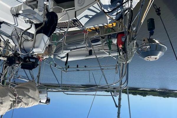 37ft Hunter Yacht For Sale