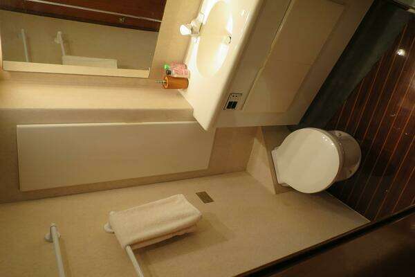 Post  Yacht For Sale