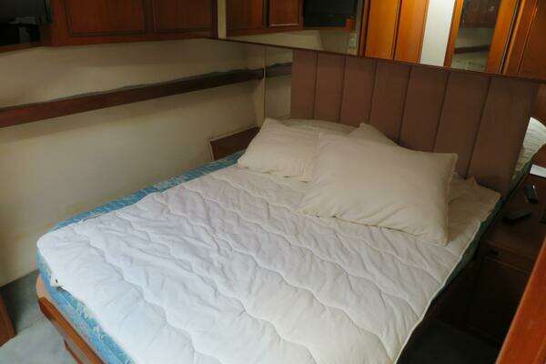 Post  Yacht For Sale