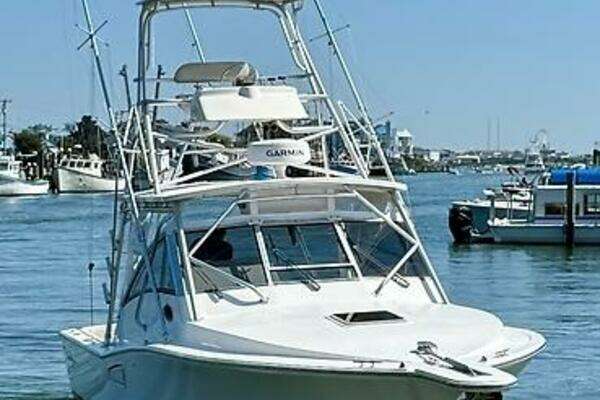 Photo of the 2004 Albemarle 320 Express Fisherman "Dirty's Girl "