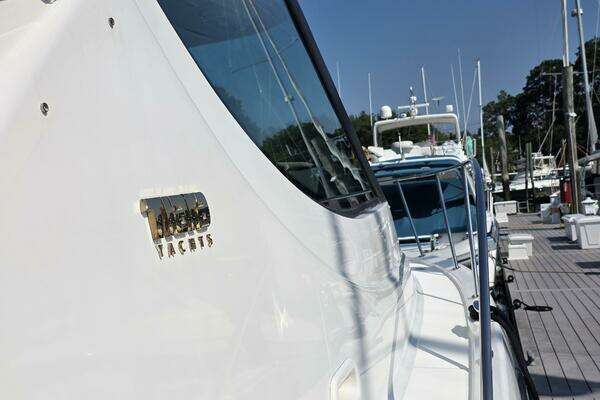 2007 Tiara Yachts 39