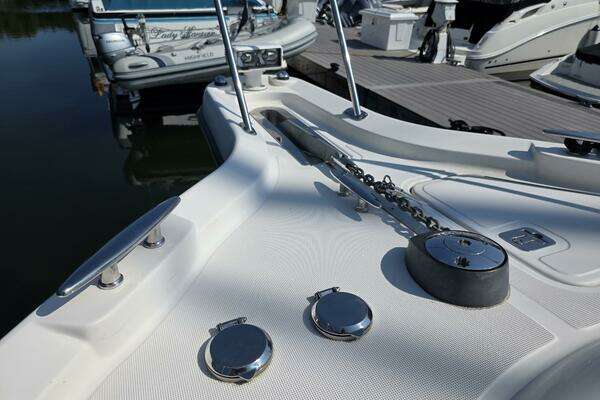 2007 Tiara Yachts 39