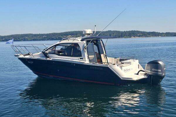 23-ft-Cutwater-2017-C-24-BULLDAWG-Olympia Washington United States yacht for sale