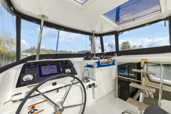 Benedetto 42ft Lagoon Yacht For Sale