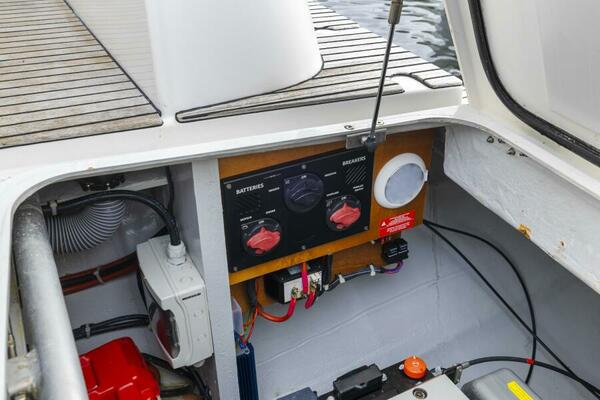 Benedetto 42ft Lagoon Yacht For Sale