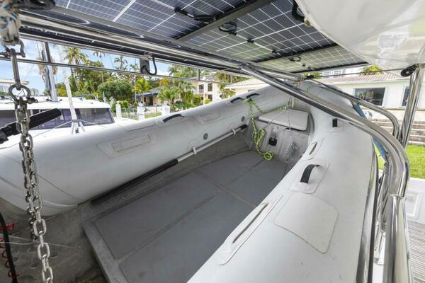 Benedetto 42ft Lagoon Yacht For Sale