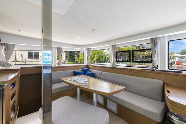 Benedetto 42ft Lagoon Yacht For Sale