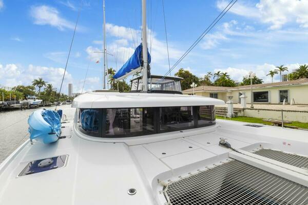 Benedetto 42ft Lagoon Yacht For Sale