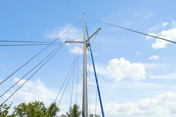 Benedetto 42ft Lagoon Yacht For Sale