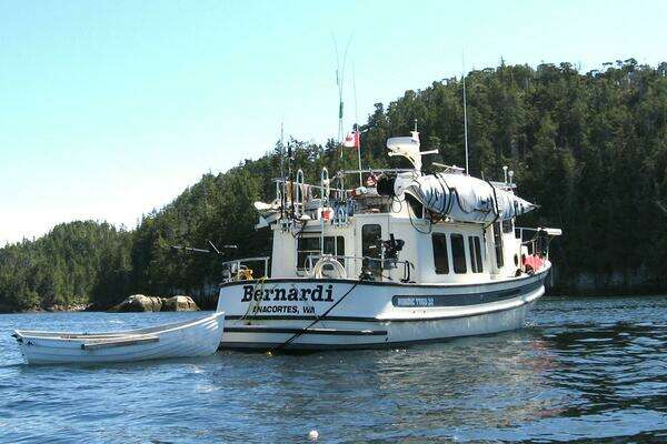 2004 Nordic Tugs 32