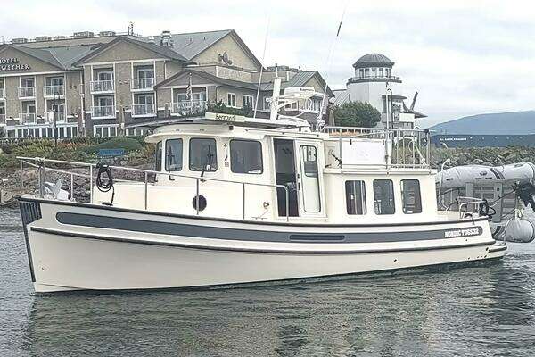2004 Nordic Tugs 32