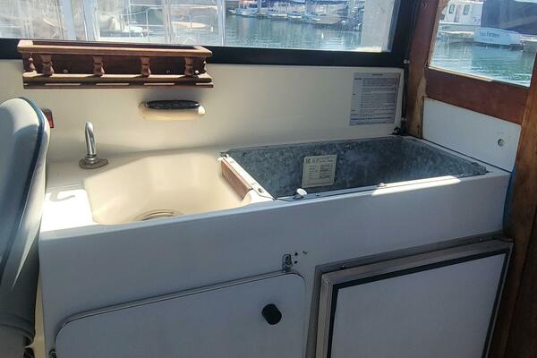 Ted S Toy 21ft Bayliner Yacht For Sale