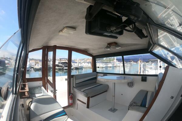 Ted S Toy 21ft Bayliner Yacht For Sale