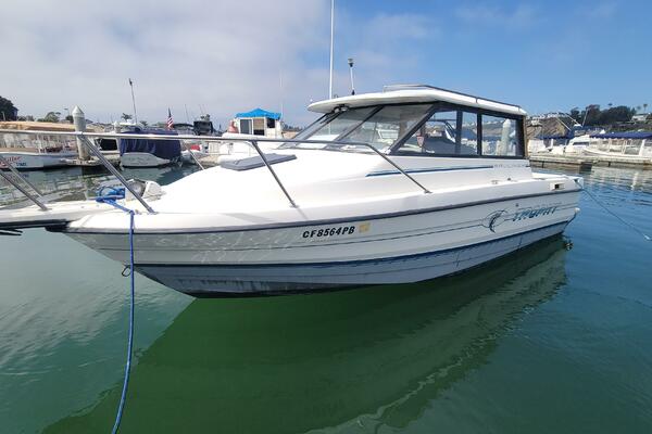Ted S Toy 21ft Bayliner Yacht For Sale