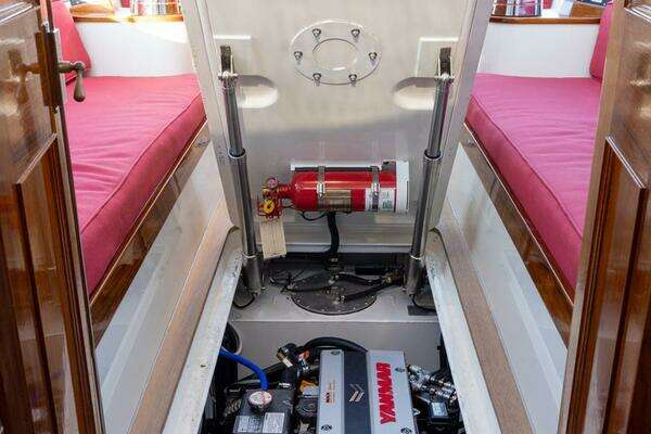 Artisan Boatworks Inc Stephens Waring 39' Custom Sloop Yacht For Sale