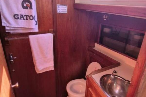 Heaven s Door 35ft Niagara Yacht For Sale