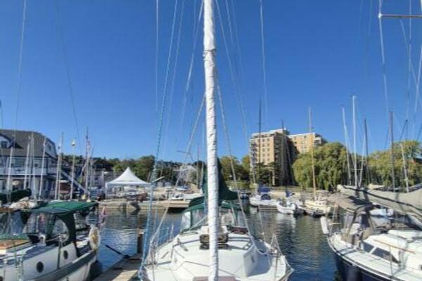 Heaven s Door 35ft Niagara Yacht For Sale