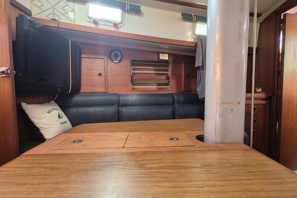 Heaven s Door 35ft Niagara Yacht For Sale
