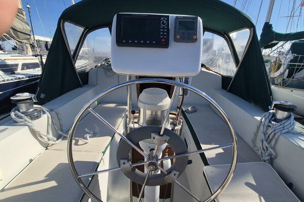Heaven s Door 35ft Niagara Yacht For Sale