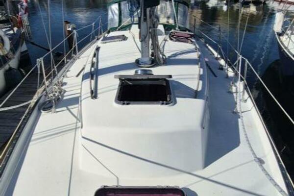 Heaven s Door 35ft Niagara Yacht For Sale