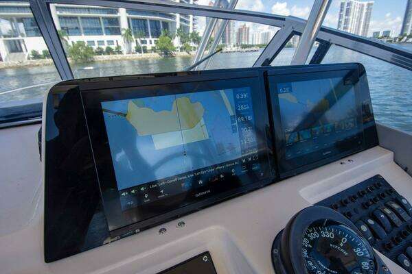 Photo of the 2004 Grady-White Sailfish 282 "Reel Peace"