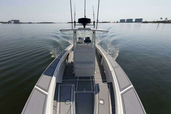 Photo of the 2004 Jupiter 31 FS "Smoke Show"