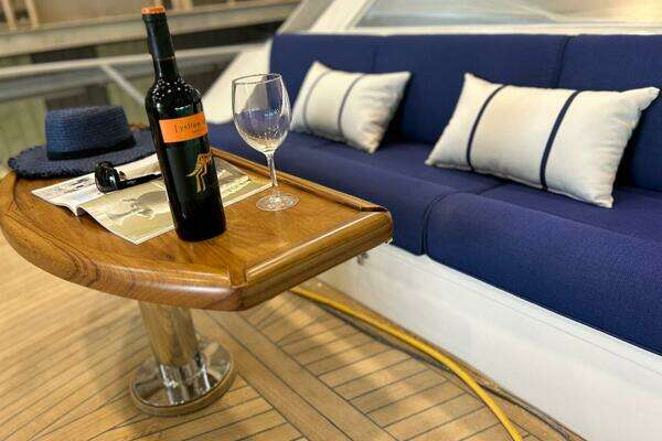 2023 Offshore Yachts 64