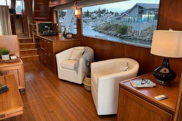 2023 Offshore Yachts 64