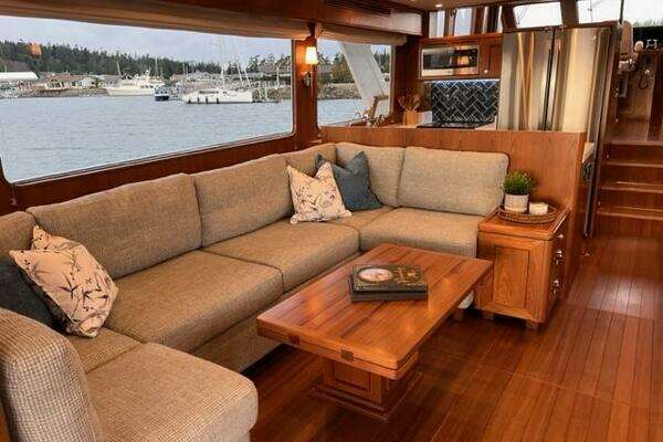 2023 Offshore Yachts 64