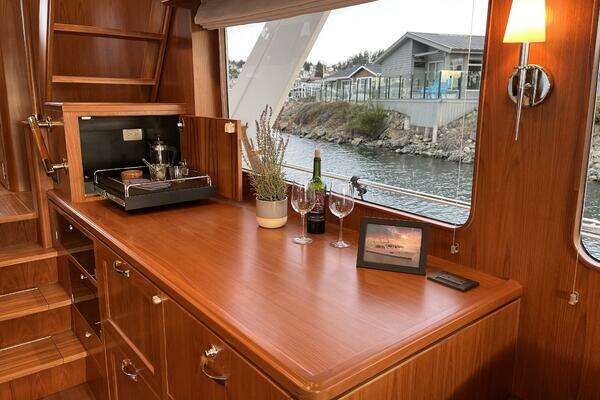 2023 Offshore Yachts 64