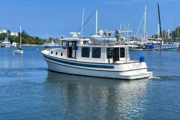 Nordic Tugs 37 Yacht For Sale