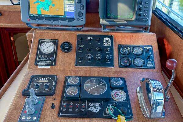 Nordic Tugs 37 Yacht For Sale