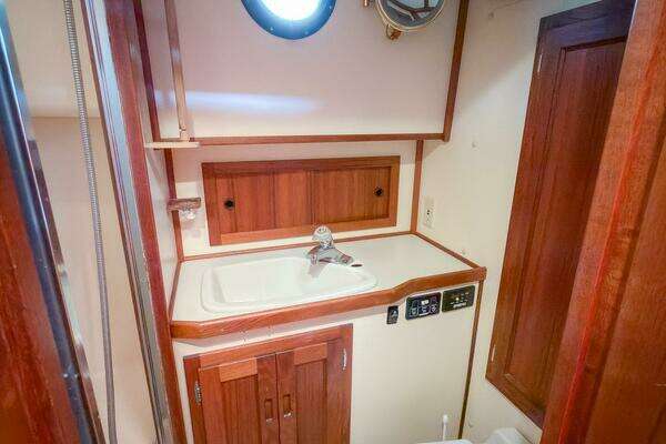 Nordic Tugs 37 Yacht For Sale