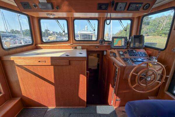 Nordic Tugs 37 Yacht For Sale