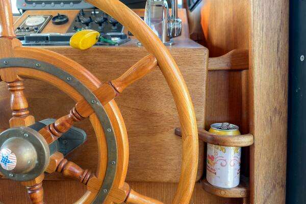 Nordic Tugs 37 Yacht For Sale