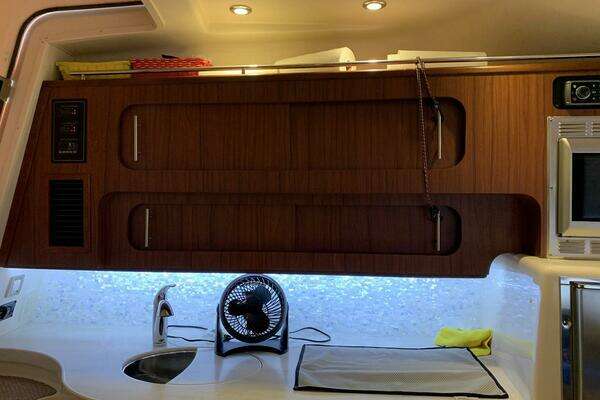 Grady-White Express 370 Yacht For Sale