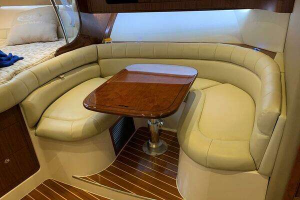 Grady-White Express 370 Yacht For Sale