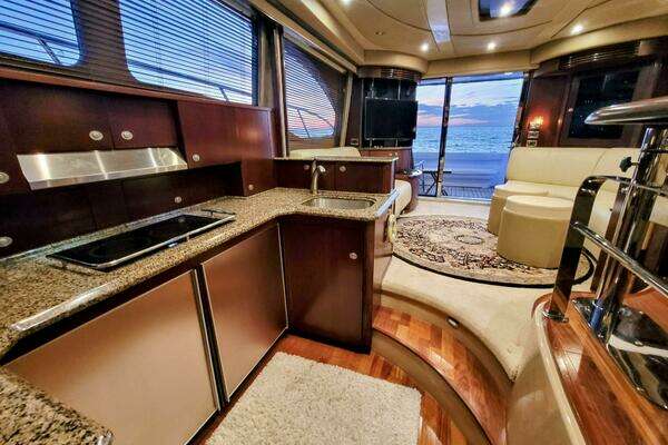 Sea Ray 52 Sedan Bridge Yacht For Sale