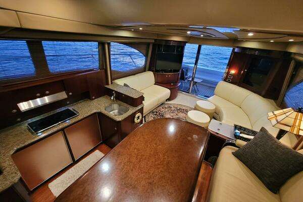 Sea Ray 52 Sedan Bridge Yacht For Sale