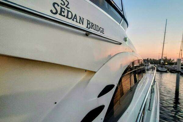 Sea Ray 52 Sedan Bridge Yacht For Sale
