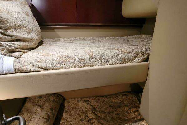 Sea Ray 52 Sedan Bridge Yacht For Sale